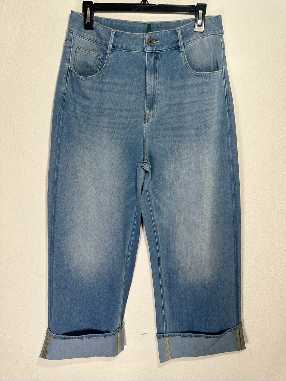 NWT Halara Flex High Waisted Pockets Rolled Hem Wide Leg Washed Casual Jeans